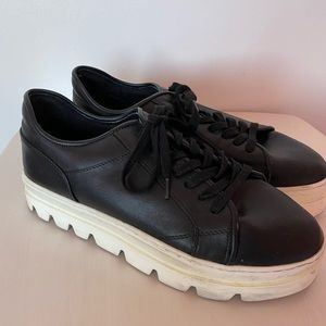 Steve Madden platform shoes